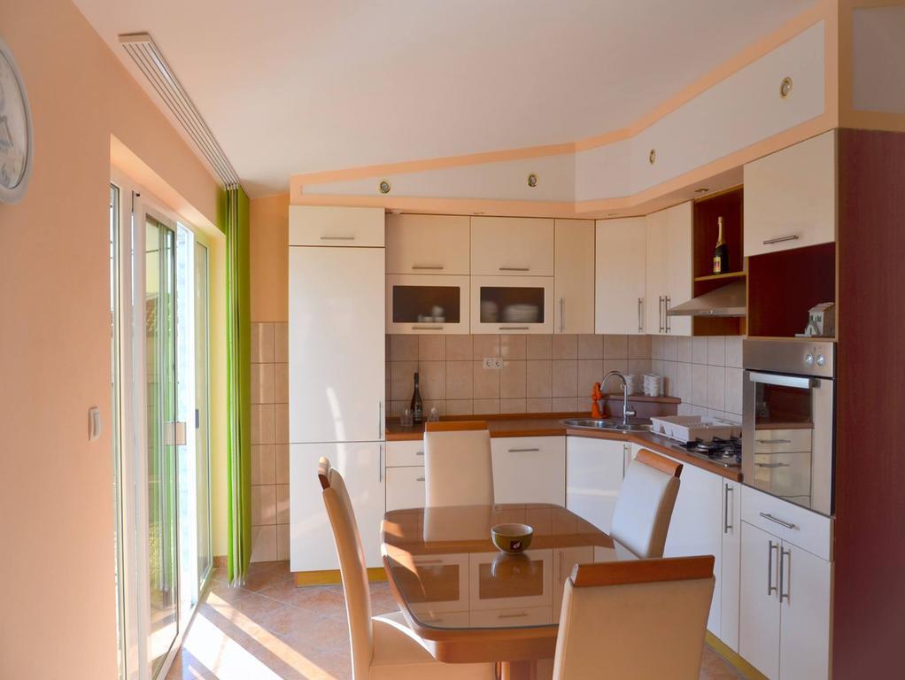 Apartman Julienne Kaštela Rom bilde